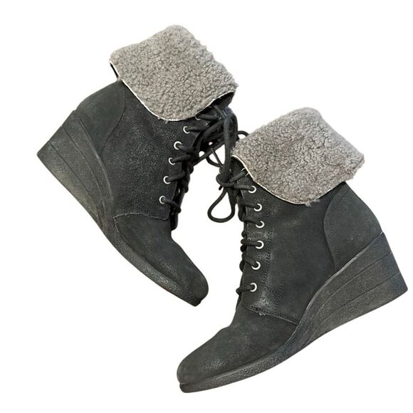 UGG Black Suede Wedge Heeled Lace Up Boots Women’s US 9 - Picture 1 of 11